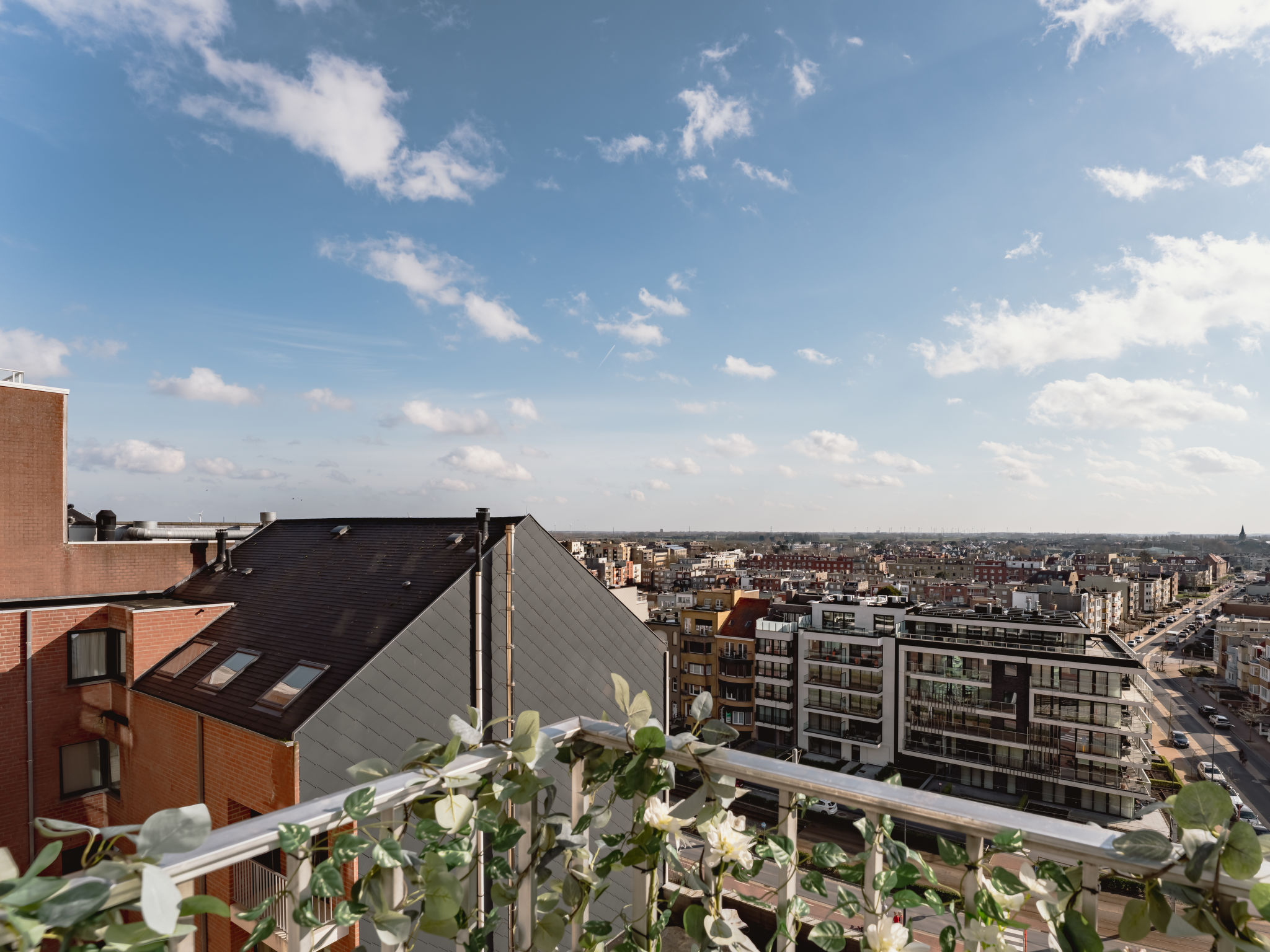 Les Algues - Outside