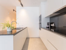 6-persoons appartement met zeezicht aan het strand van Blankenberge - thumbnail 4