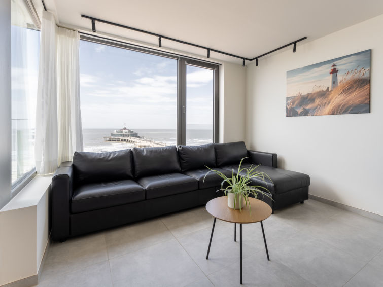 Pier With Seaview & Balcony - Blankenberge
