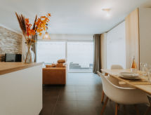 Apartment Oasi with parking and terrace