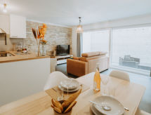 Apartment Oasi with parking and terrace