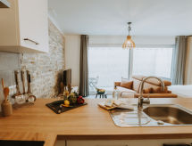 Apartment Oasi with parking and terrace
