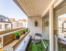 Chateau Novella: Centraal appartement in Blankenberge, 450m van strand - thumbnail 5