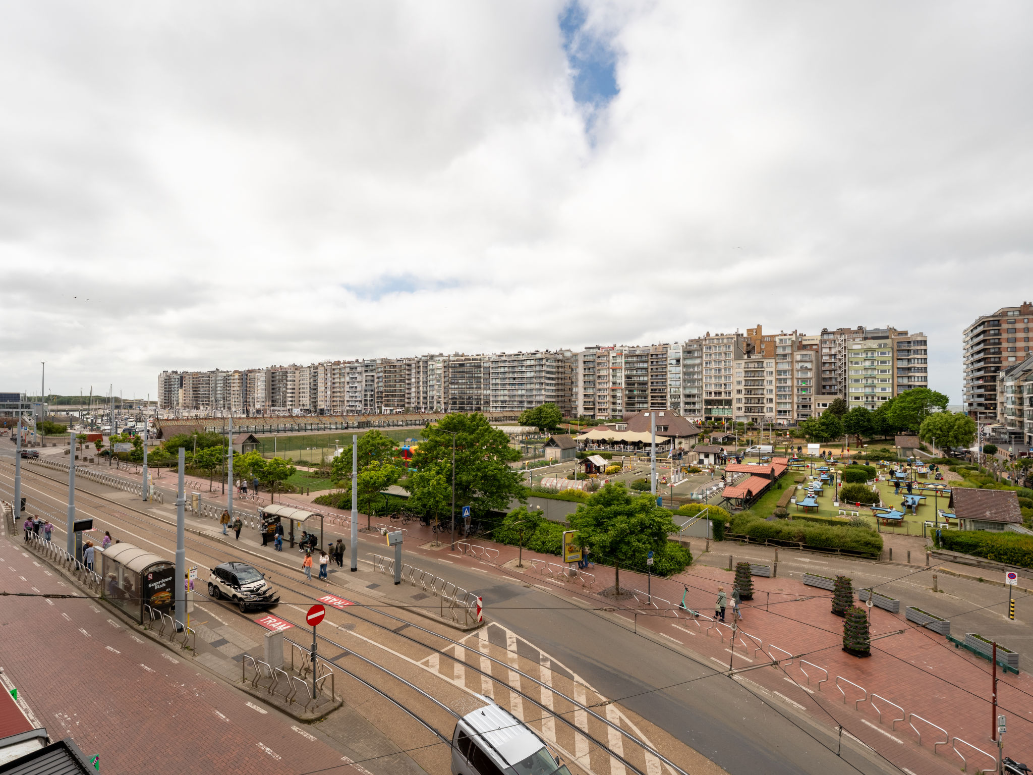 Bonito with balcony & harbour view-Dehors