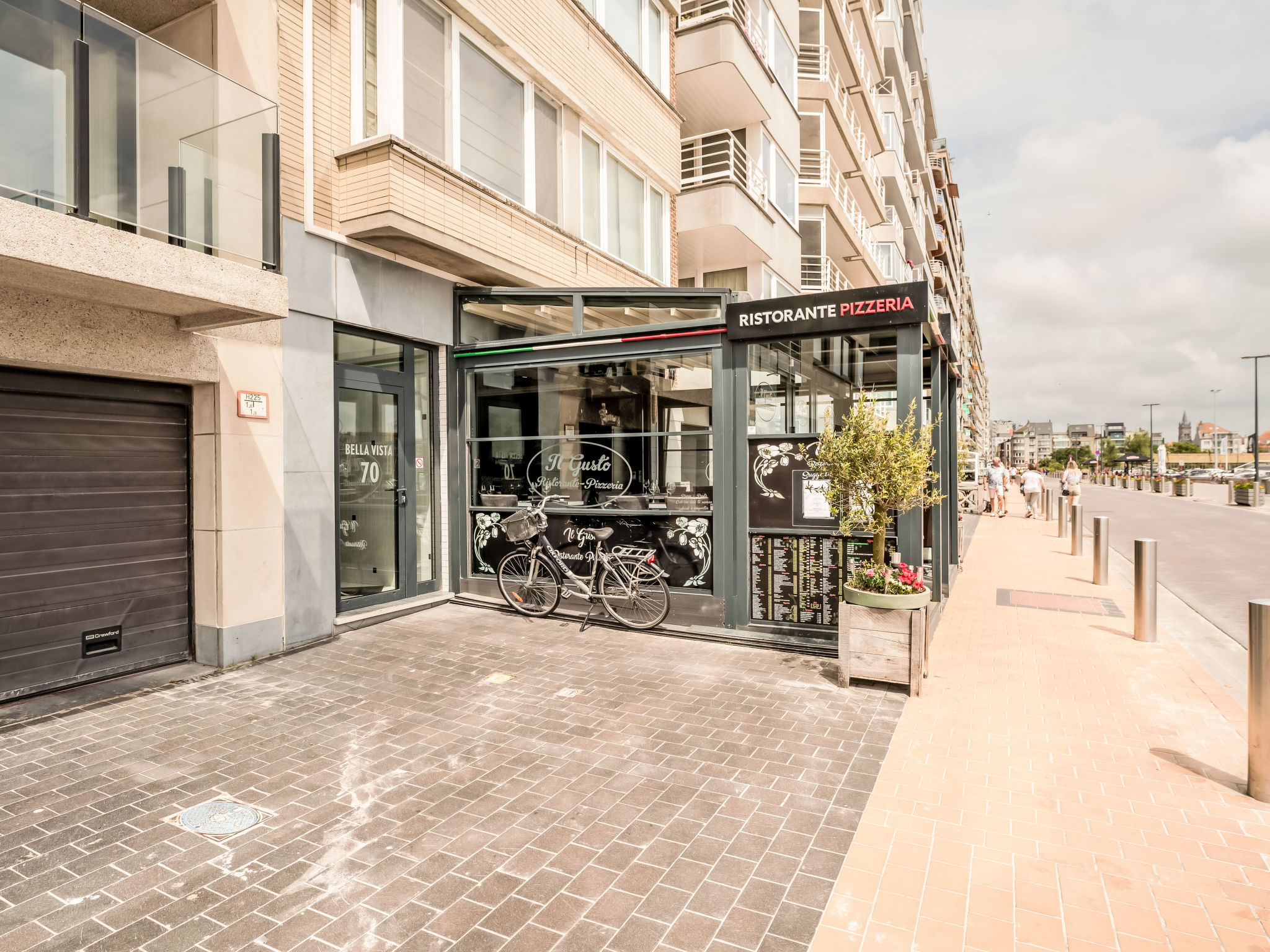 Bella I with parking and harbour view — House (3 of 23)