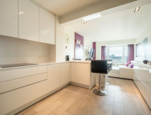 Aan zee: Comfortabel appartement met havenzicht in Blankenberge - thumbnail 5