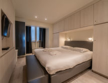 Bella II met havenzicht: knusse studio op 100m van strand en zee in Blankenberge - thumbnail 3