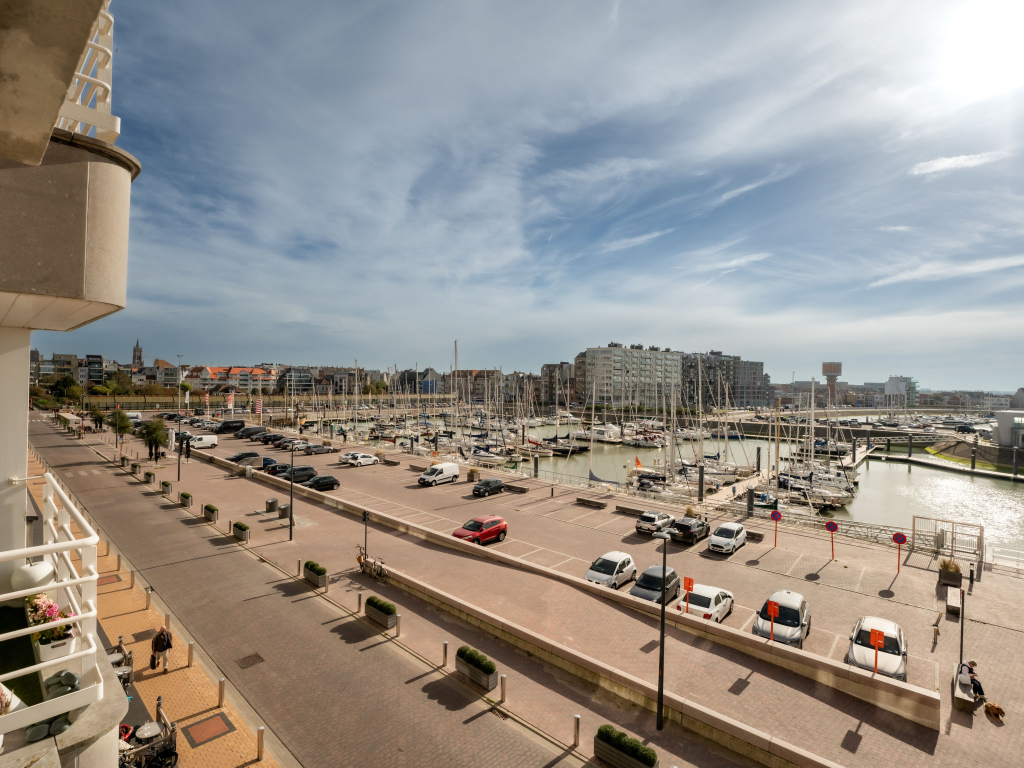 Bella II met havenzicht: knusse studio op 100m van strand en zee in Blankenberge - foto 8