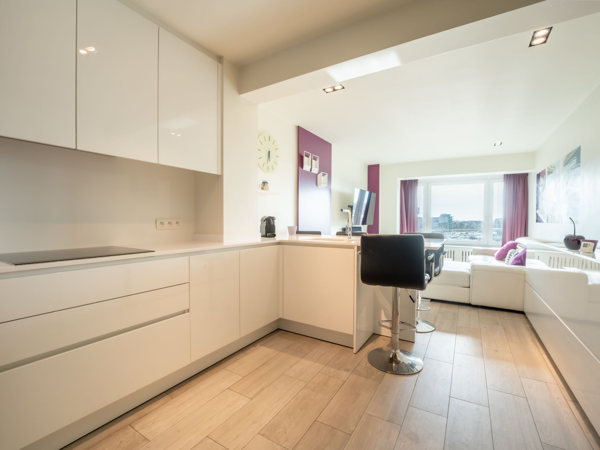 Bella II met havenzicht: knusse studio op 100m van strand en zee in Blankenberge - foto 11