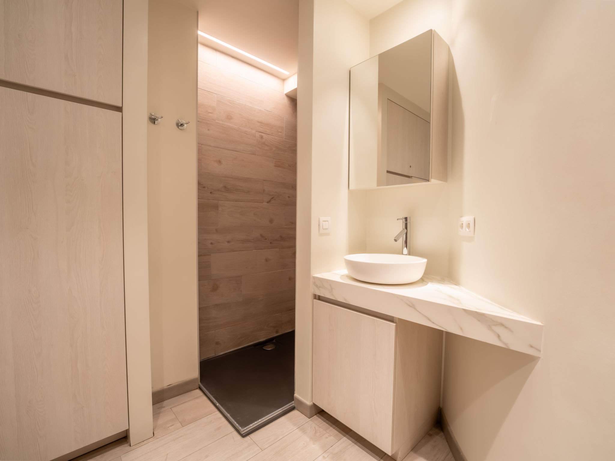Bella II met havenzicht: knusse studio op 100m van strand en zee in Blankenberge - foto 15