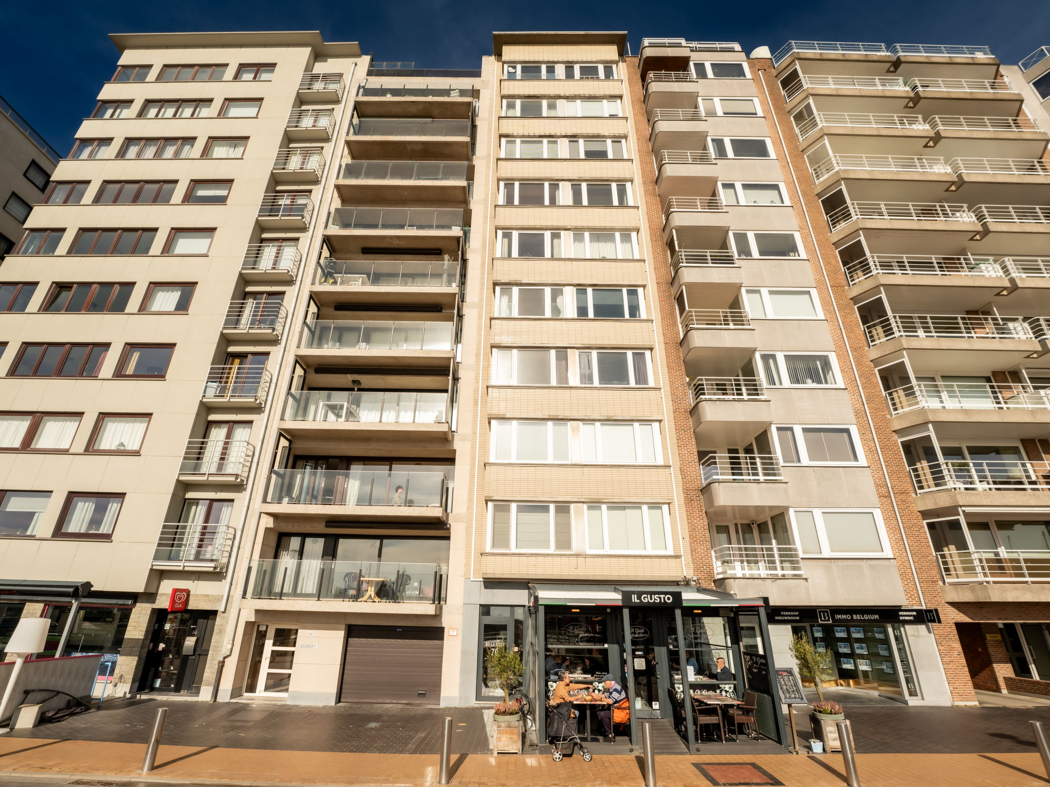 Bella II met havenzicht: knusse studio op 100m van strand en zee in Blankenberge - foto 17
