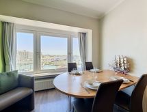 4-persoons appartement aan zee in Blankenberge met havenzicht - thumbnail 1