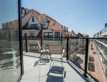Aan zee: ruim 4-persoons appartement met terras in Blankenberge - thumbnail 5