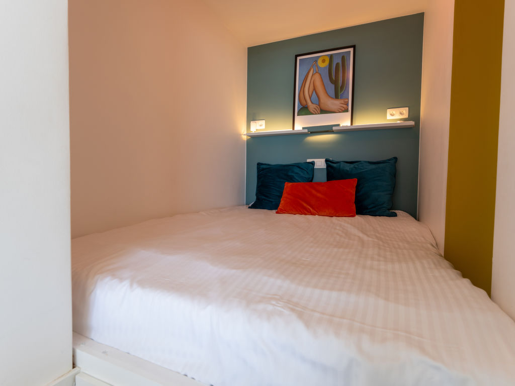 Westcliff I with seaview