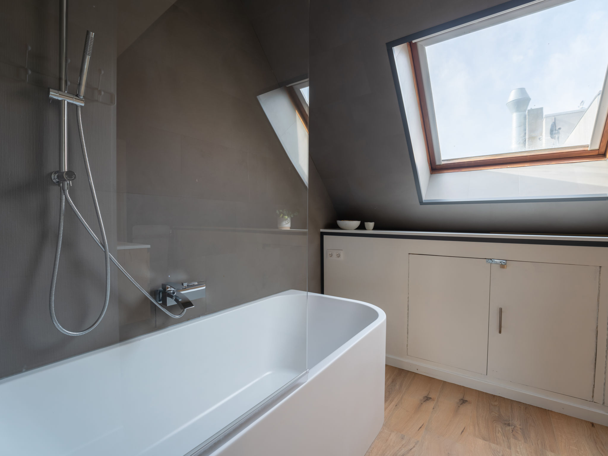 SeaRise with lateral sea view & parking-Drinnen
