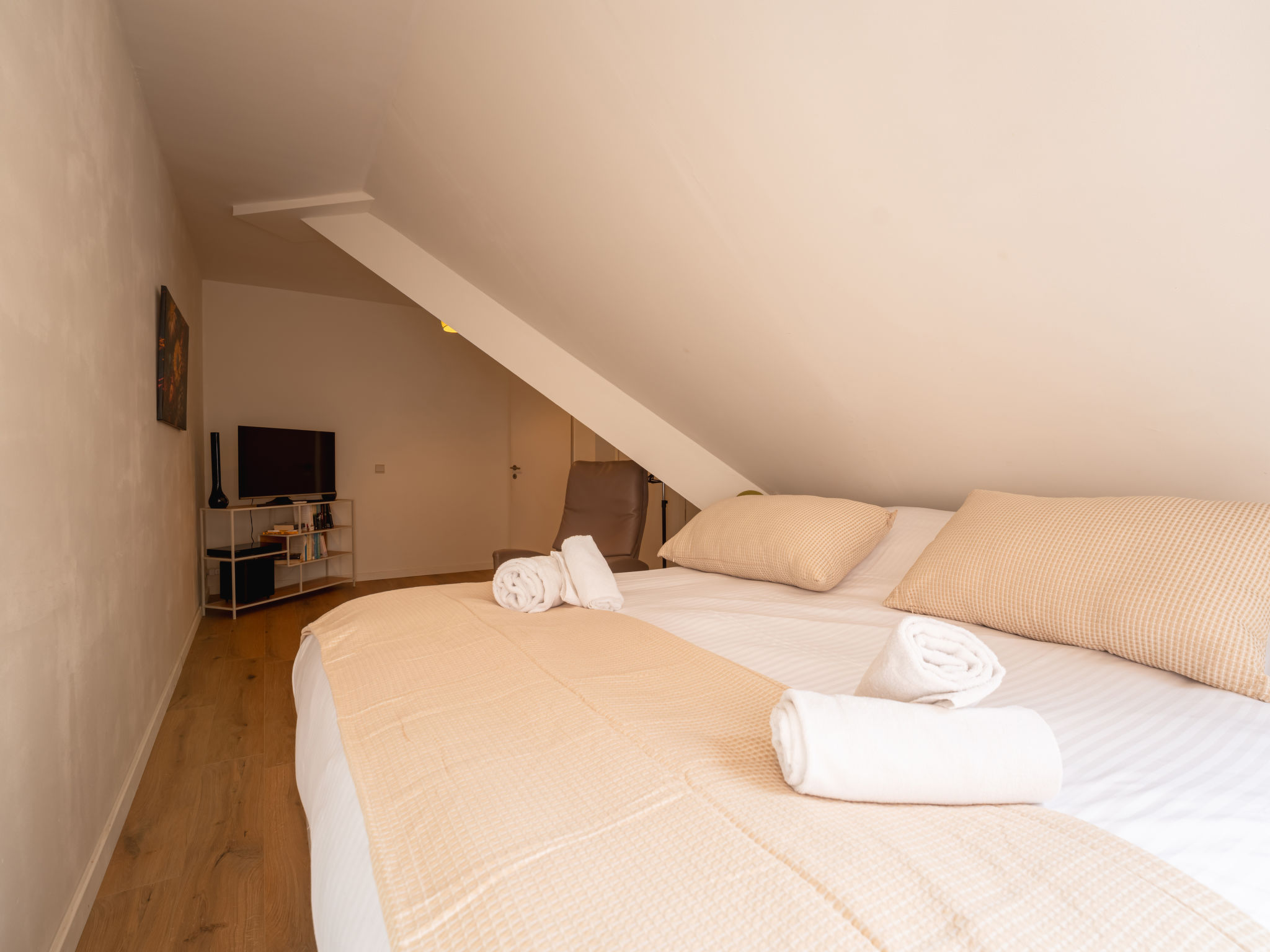 SeaRise with lateral sea view & parking-Drinnen