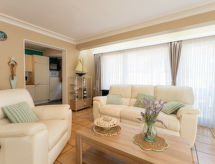 6-persoons appartement aan zee in Blankenberge · 98 m² - thumbnail 6
