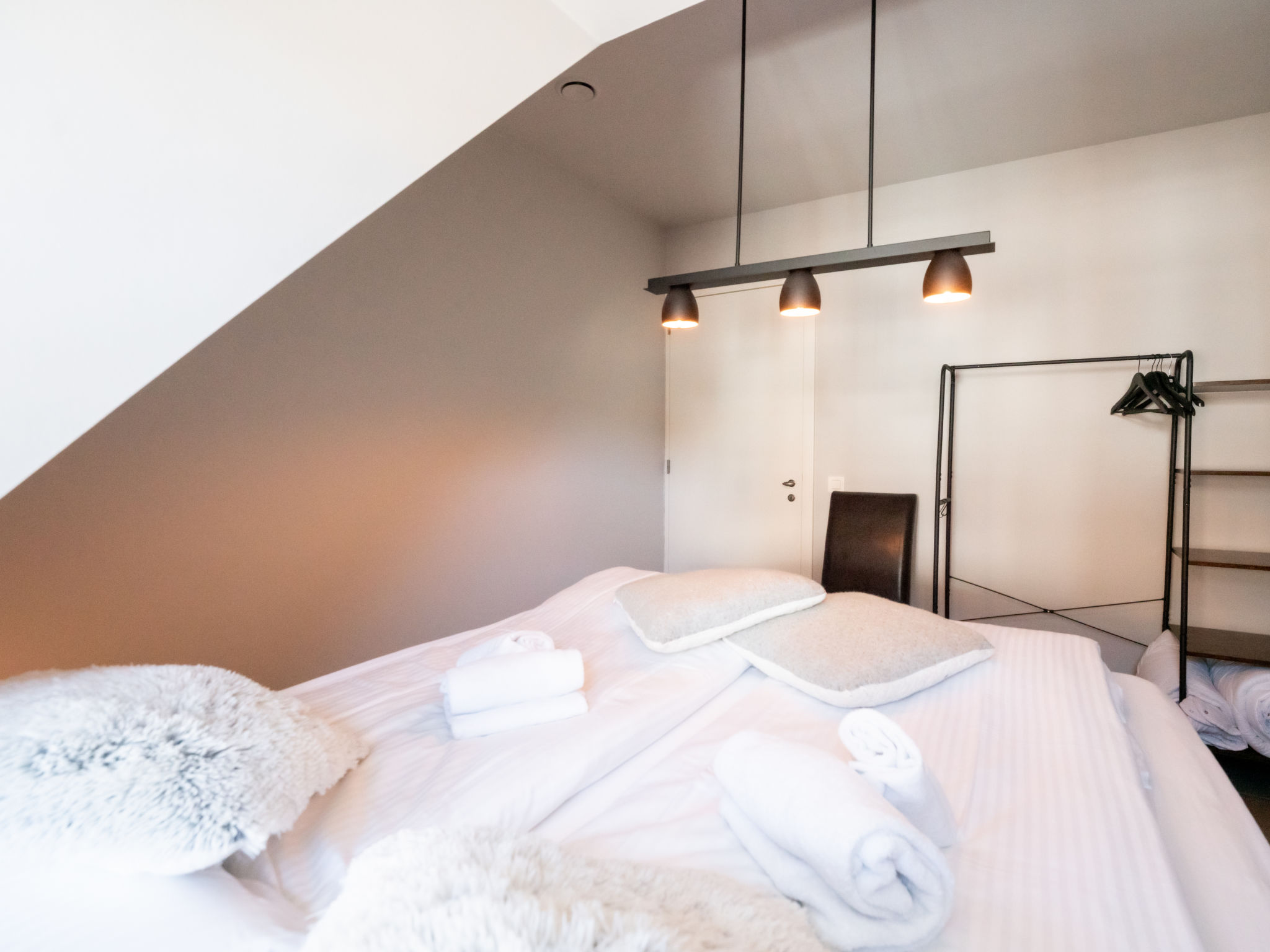 Op 300 m van zee: licht 6-persoons appartement in Blankenberge - foto 27