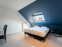 Op 350 m van zee: Ruim appartement voor 6 personen in Blankenberge - thumbnail 2