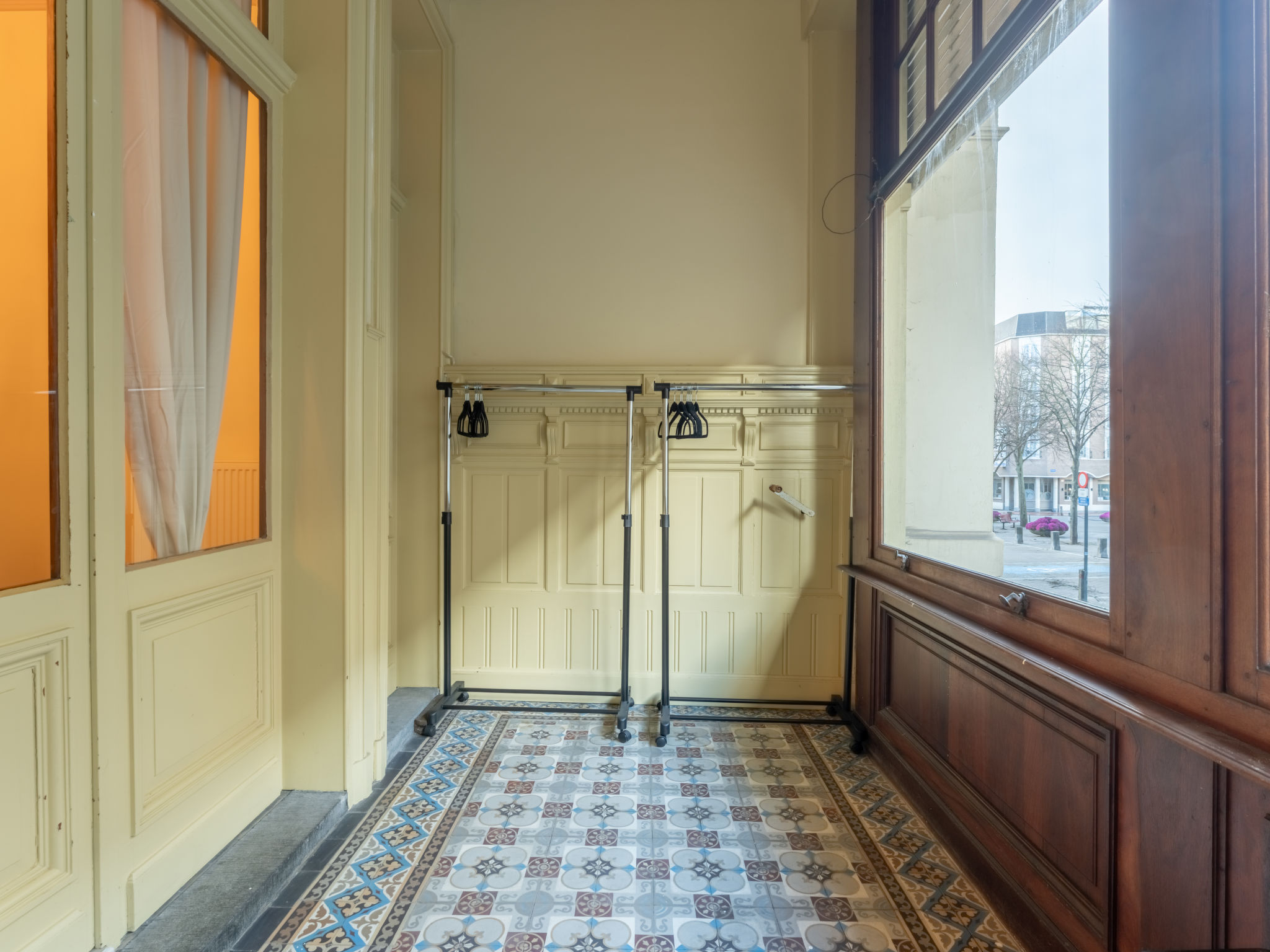 Notre Refuge - Your Belle Époque Escape-Dedans