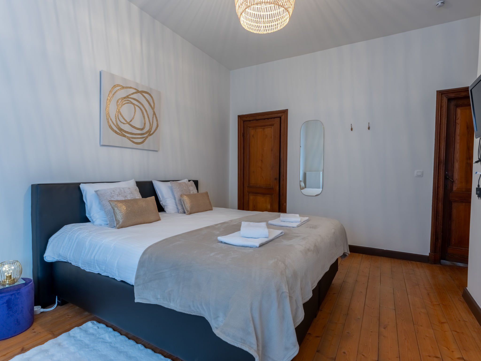 Notre Refuge - Your Belle Époque Escape-Dedans