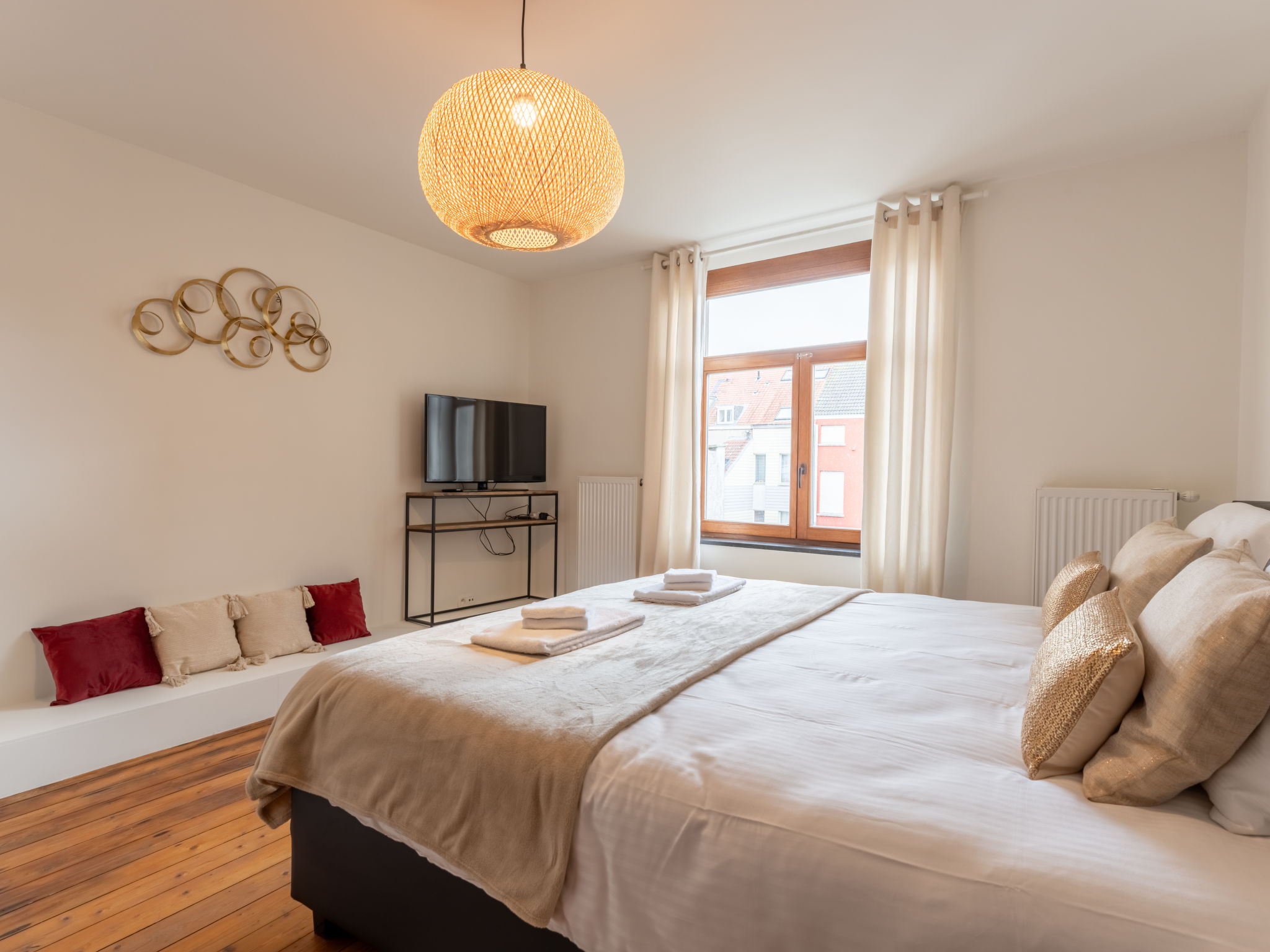 Notre Refuge - Your Belle Époque Escape