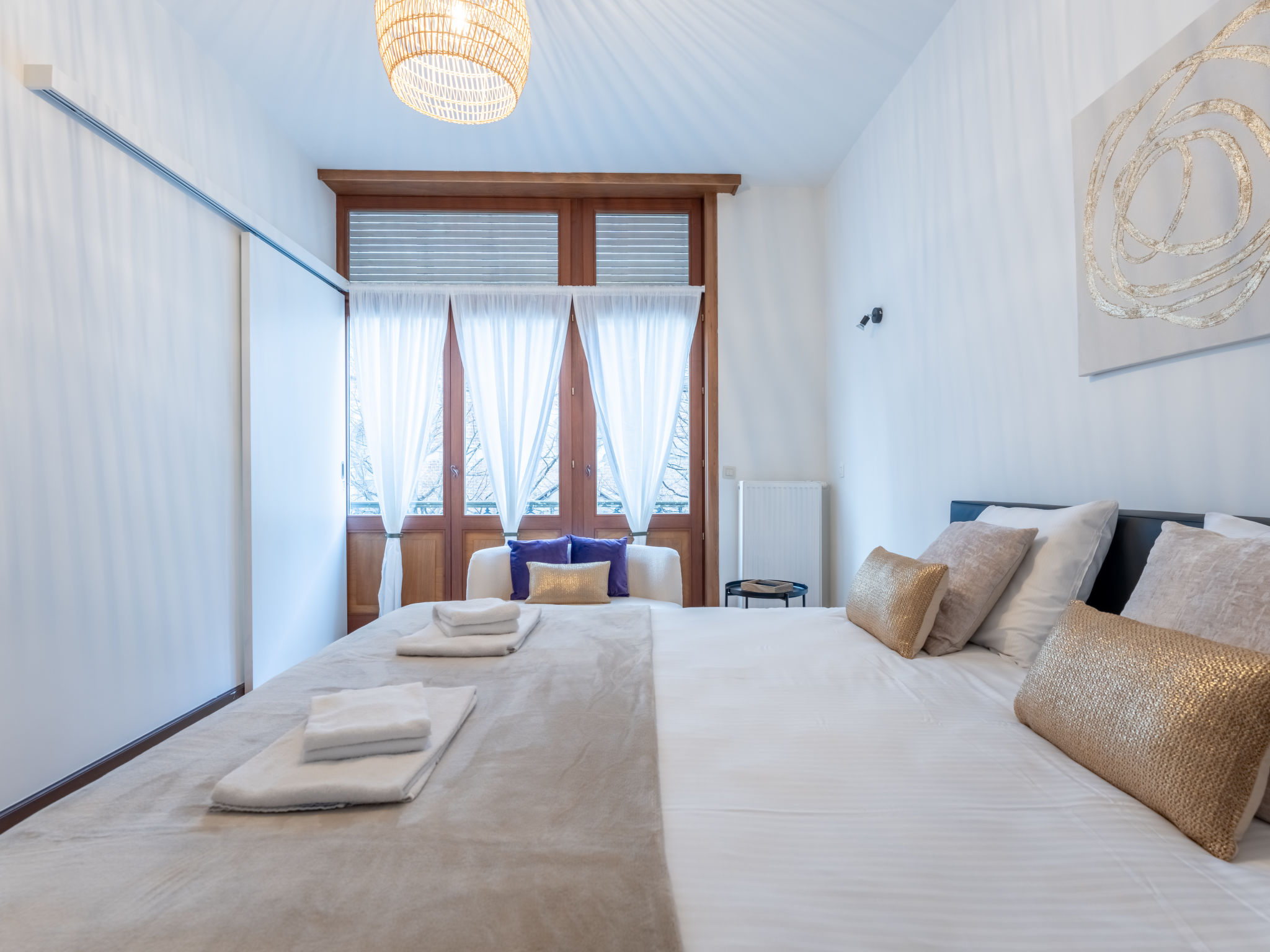 Notre Refuge - Your Belle Époque Escape-Dedans