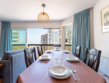 6-persoons appartement aan zee in Blankenberge - thumbnail 1