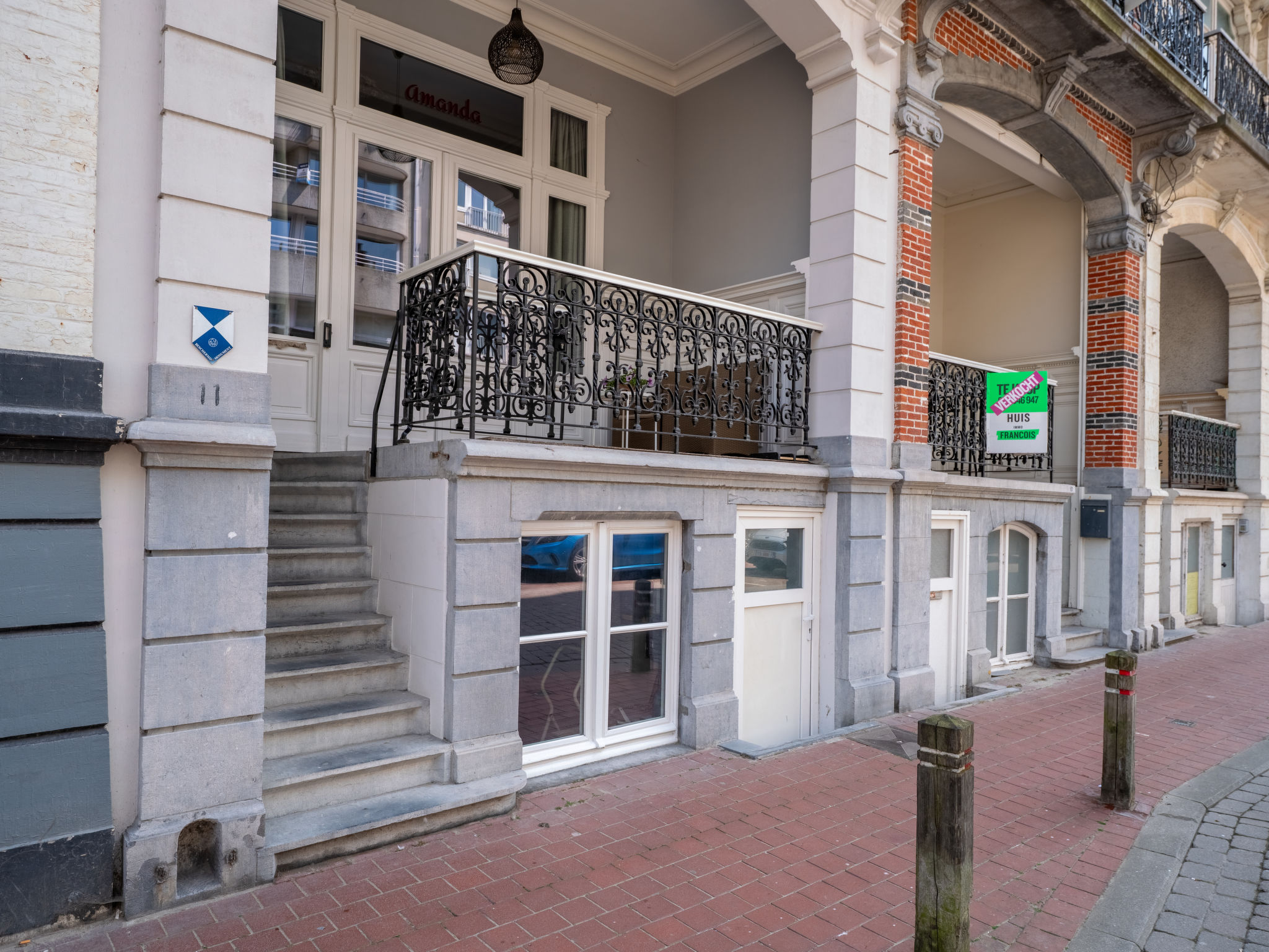 Historical and spacious "Villa Amanda"-Buiten