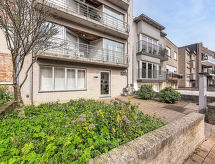 Op 350 m van het strand: ruim appartement in centrum Blankenberge - thumbnail 5