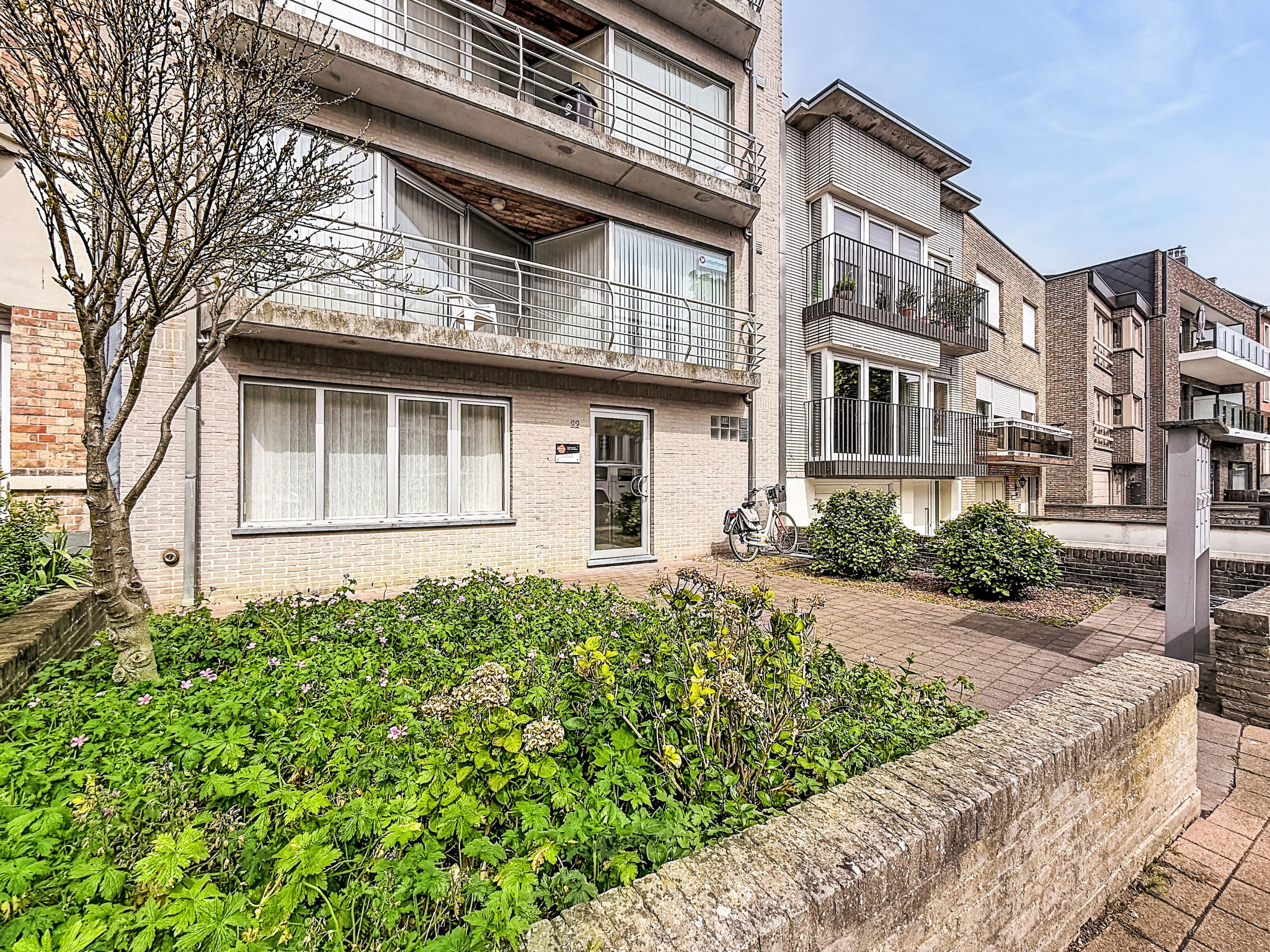 Westhinder with balcony - Buiten