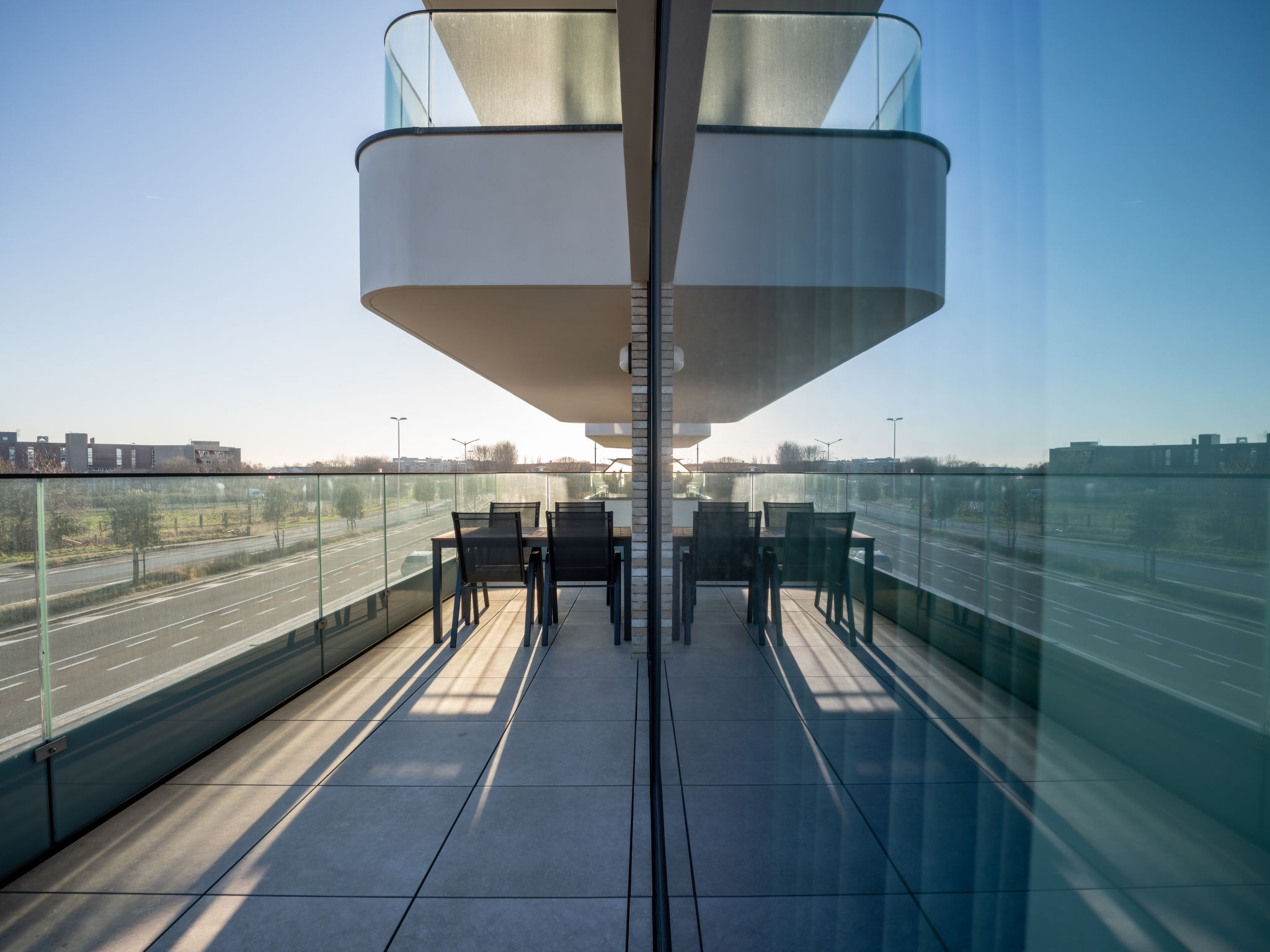 One with terrace and dune view - Image 3