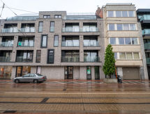 4-persoons appartement met balkon op 550 m van zee in Blankenberge - thumbnail 6