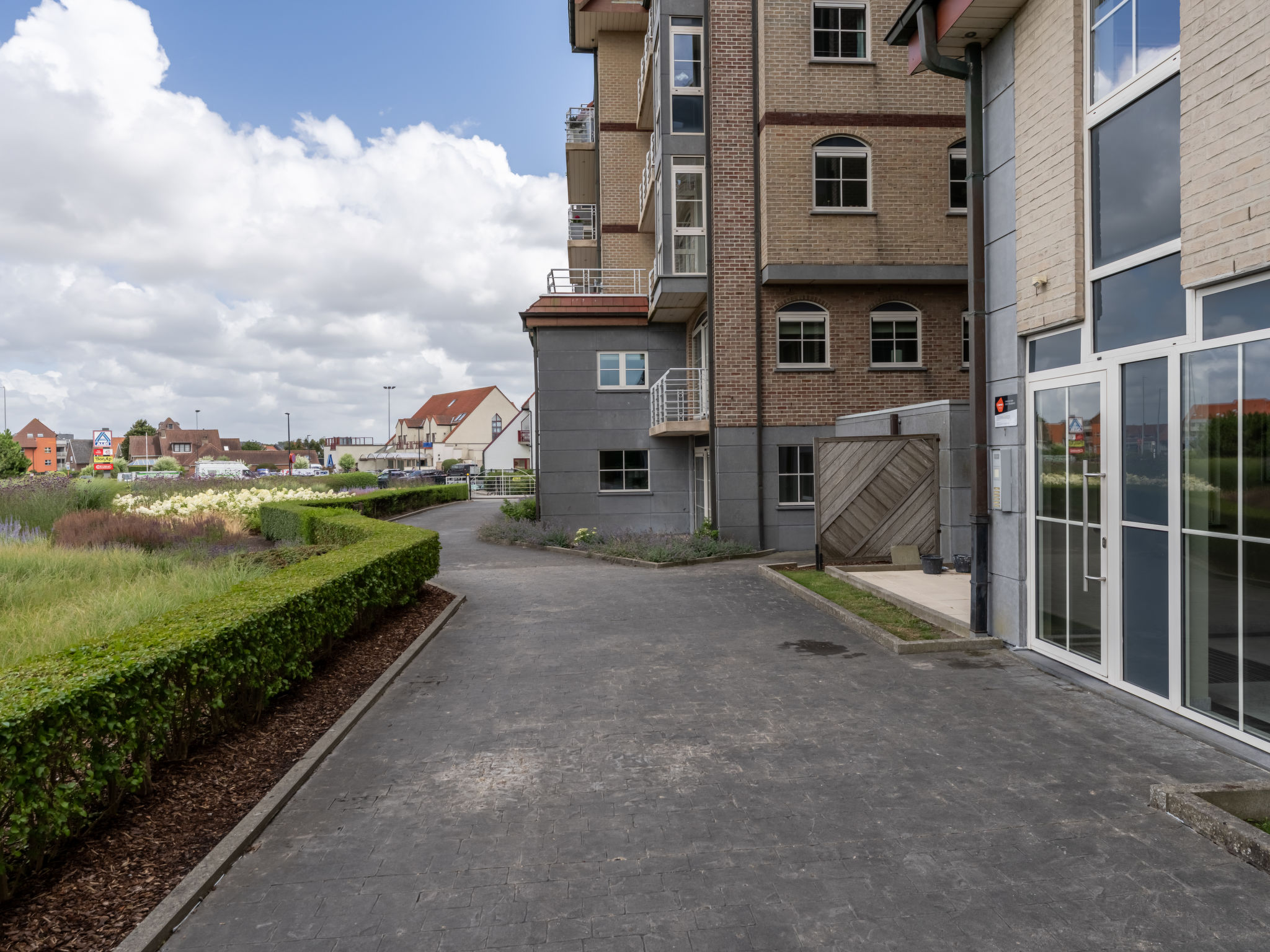 Jachthaven I with parking-Outside