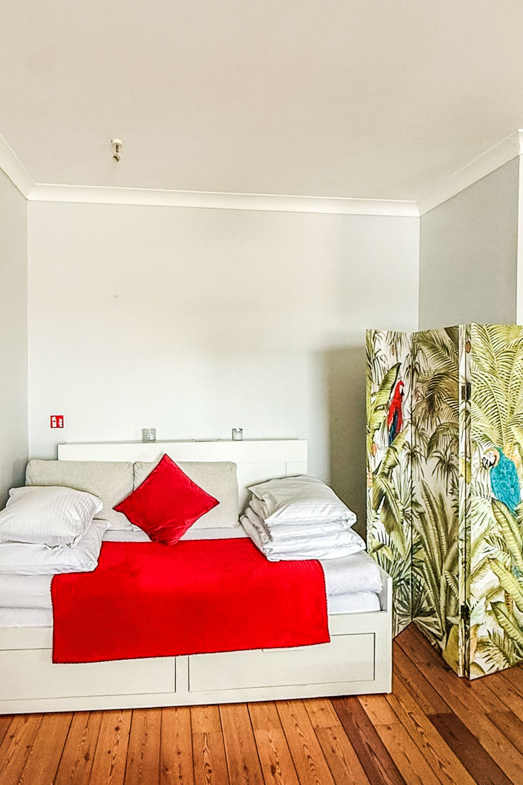 The Historic Sea Suite - Binnen