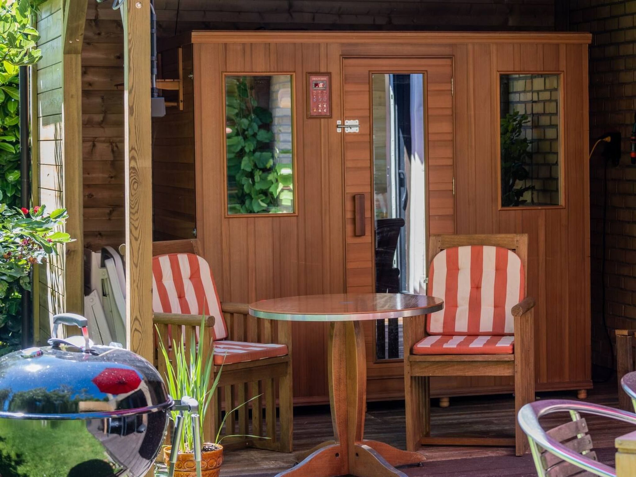 Küste, Ostende, Brügge, Plopsaland, Garten, Sauna.-Image-tags.info