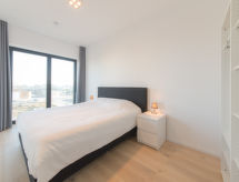 4-persoons appartement met wellness op 600 m van zee in Oostende - thumbnail 3