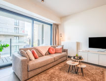 Licht appartement met balkon aan de Oostendse Oosteroever - thumbnail 1