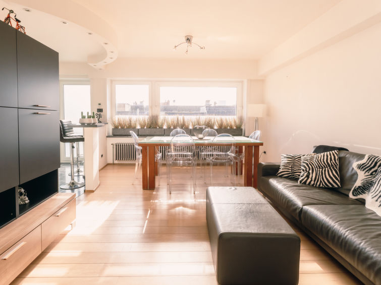 Search and Stay destination Oostende, Vlaams Gewest - Belgium from AU$ 223. Seabird