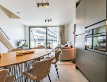 6-persoons appartement met wellness aan zee in Oostende - thumbnail 1