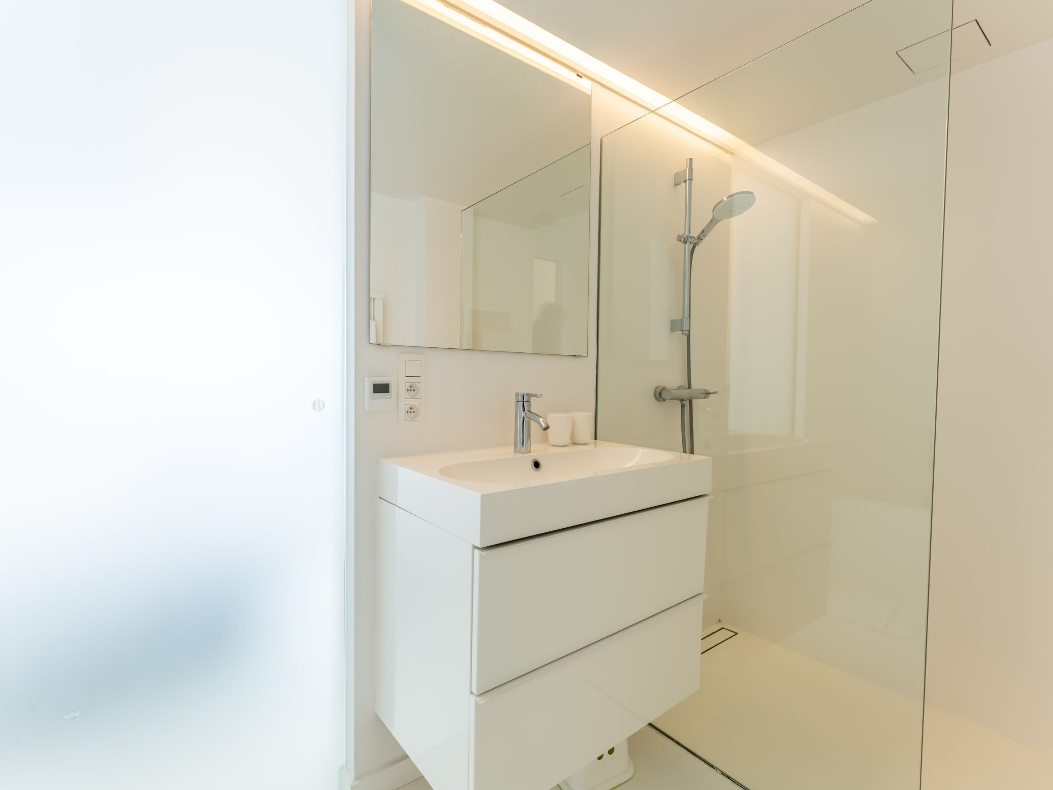Blanc Rivage with garage-Dedans