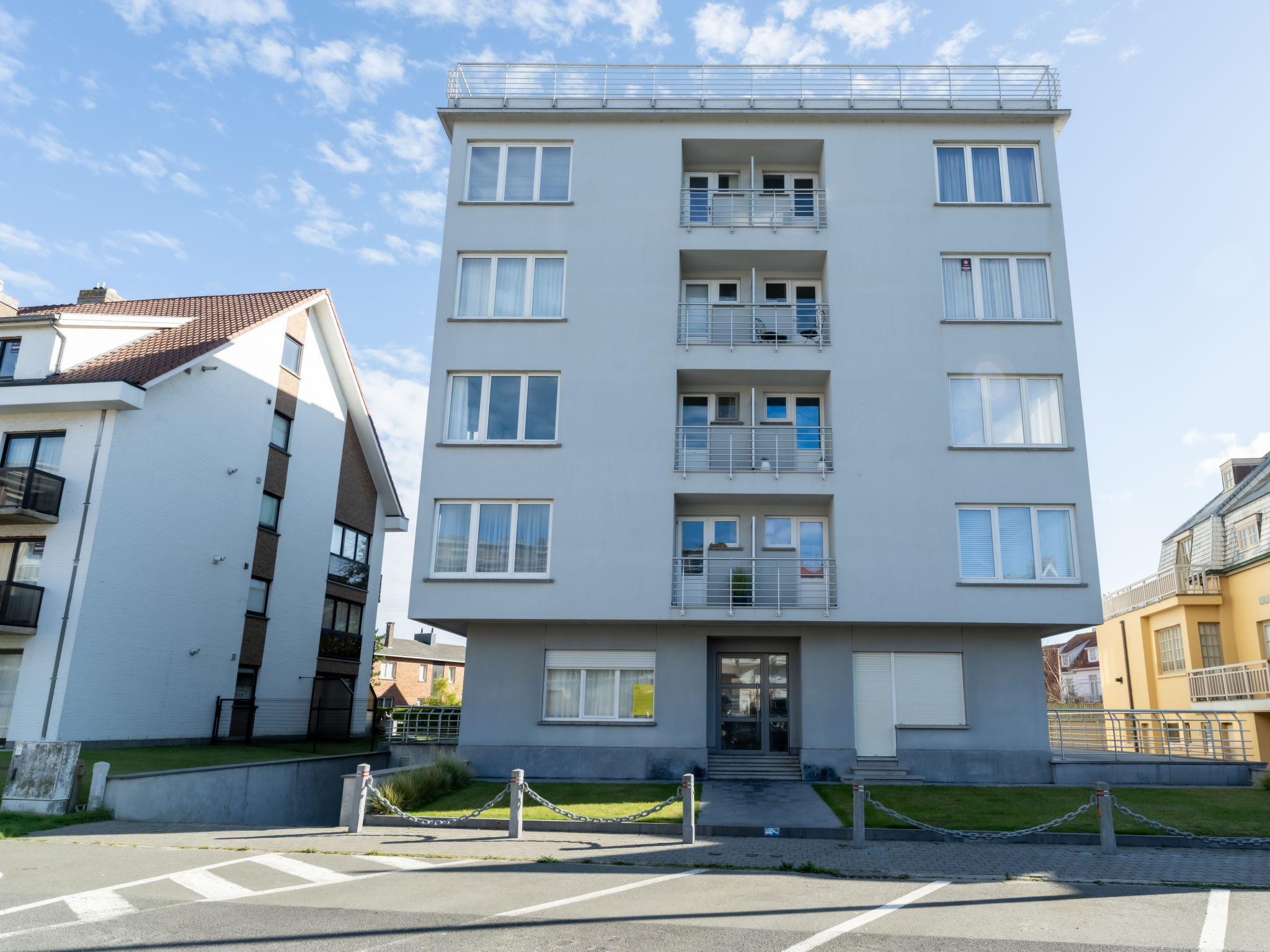 Blanc Rivage with garage-Dehors