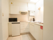 Appartement aan het strand in De Haan, 4 personen, zeezicht - thumbnail 2