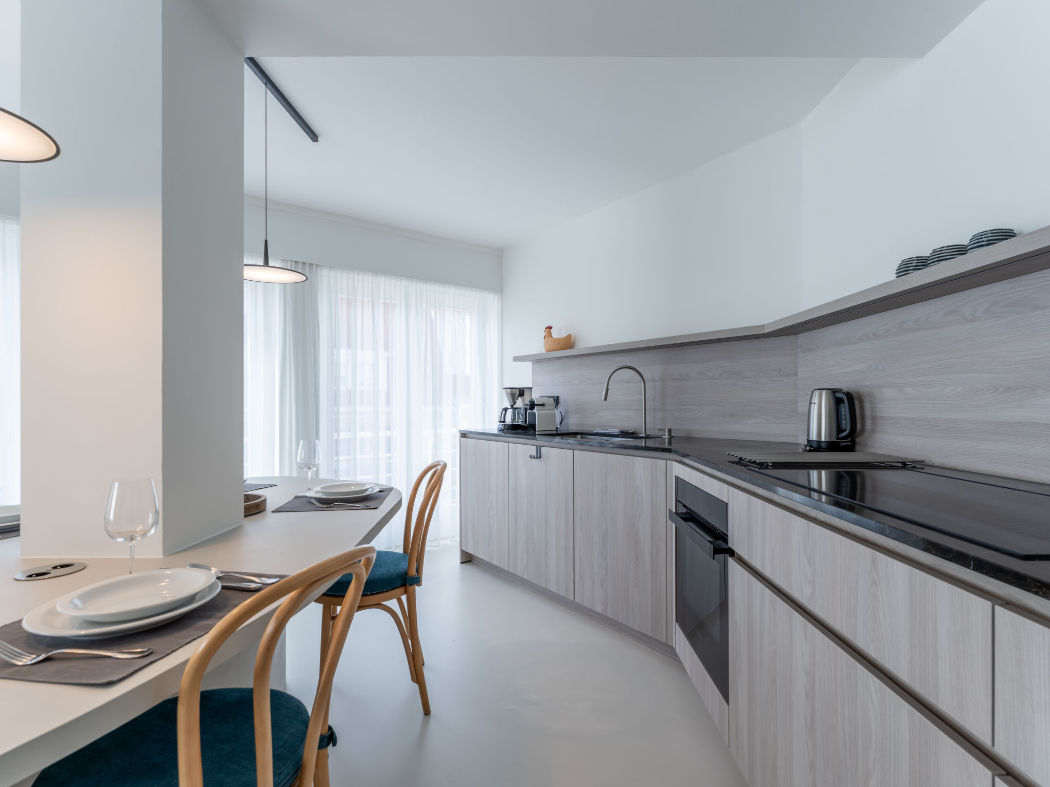 Marie Antoinette-Inside