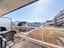 3-persoons appartement aan het strand in De Haan met zwembad - thumbnail 4