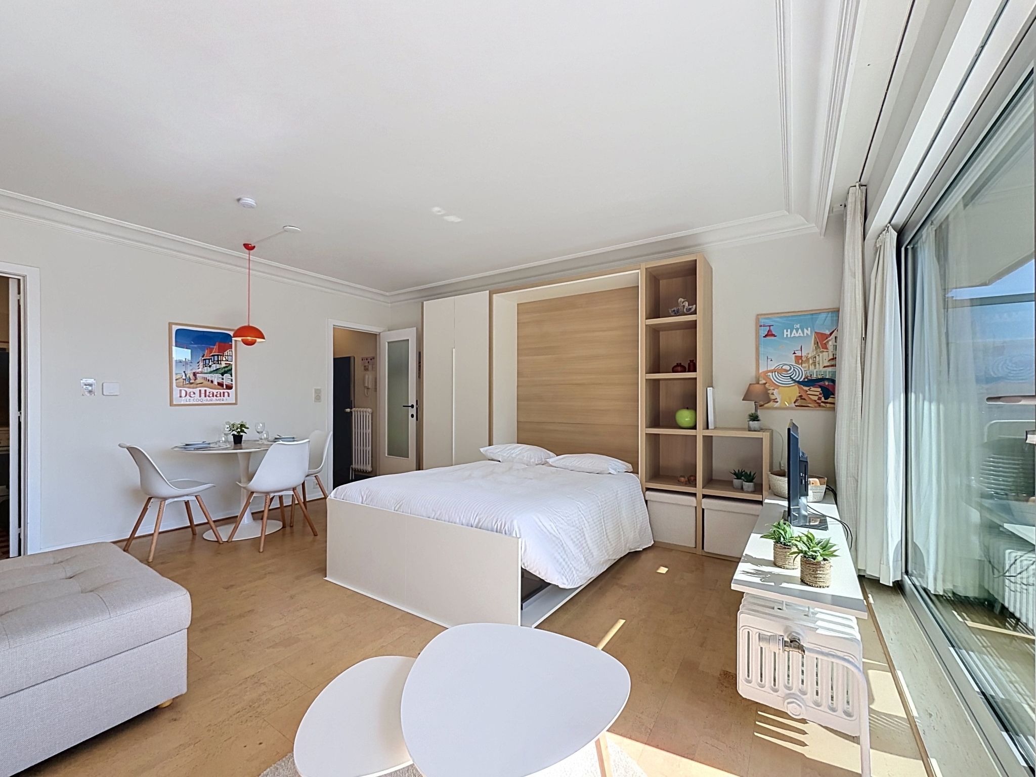 Photo of Cosy @ the beach studio with pool