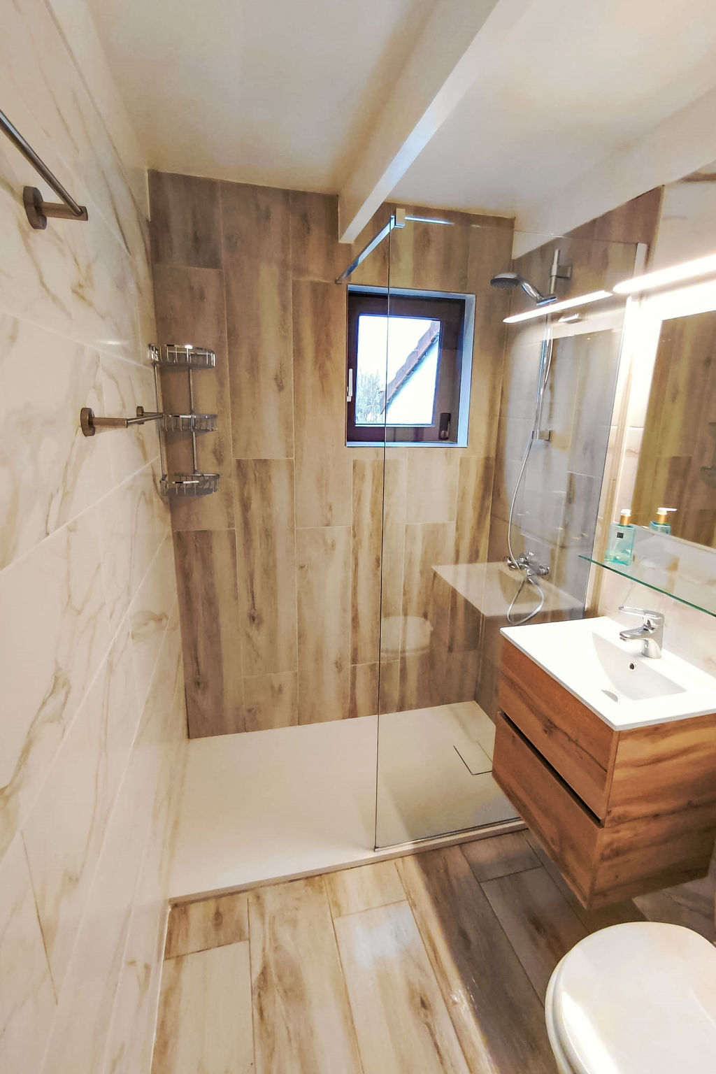 Photo of Polderhuis 9 parking and shared pool