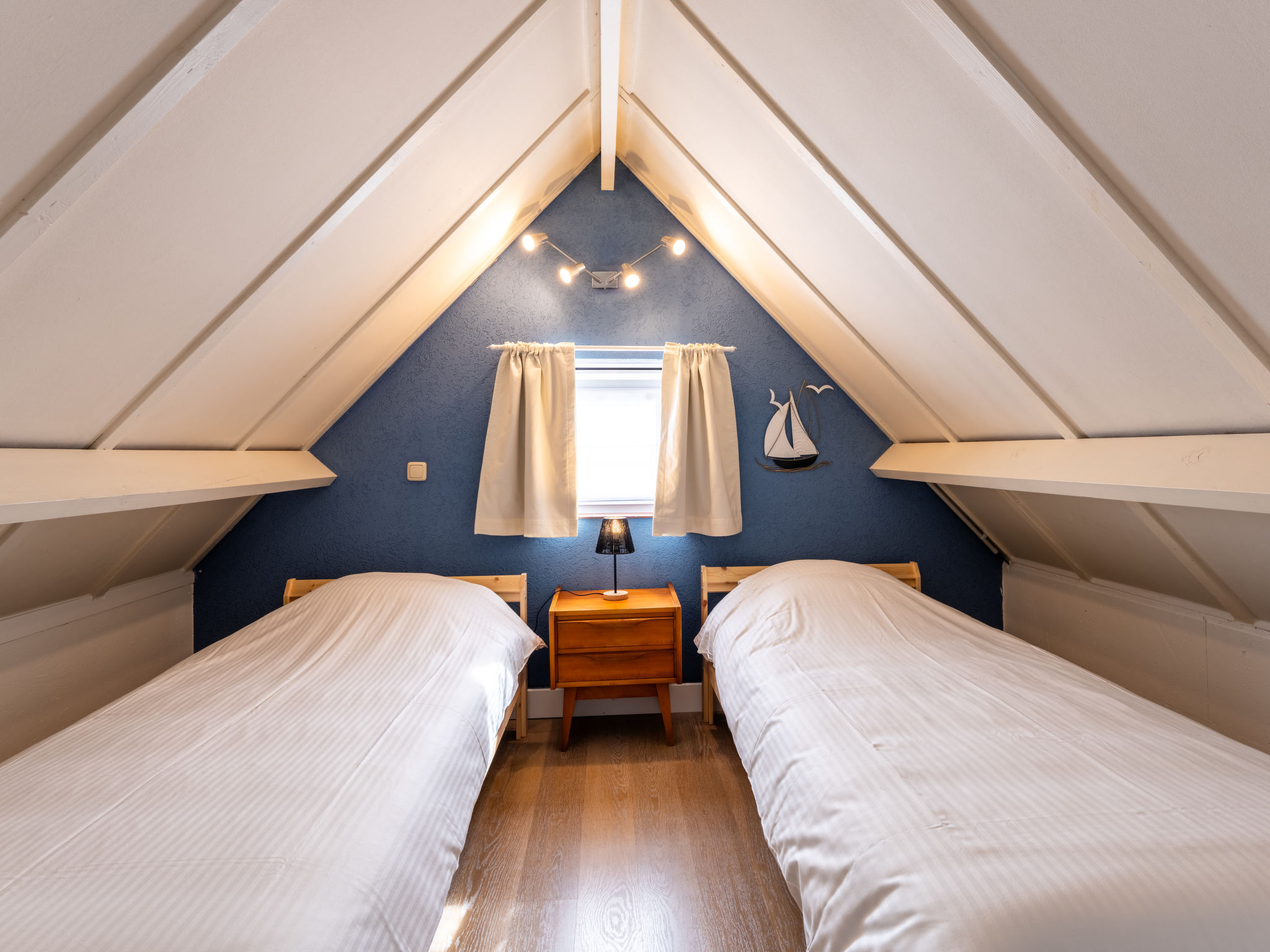 Photo of Alice Blue with airco & shared pool