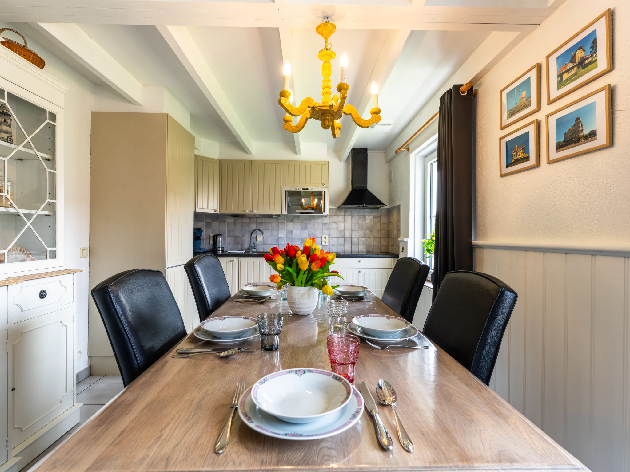 Photo of Alice Blue with airco & shared pool