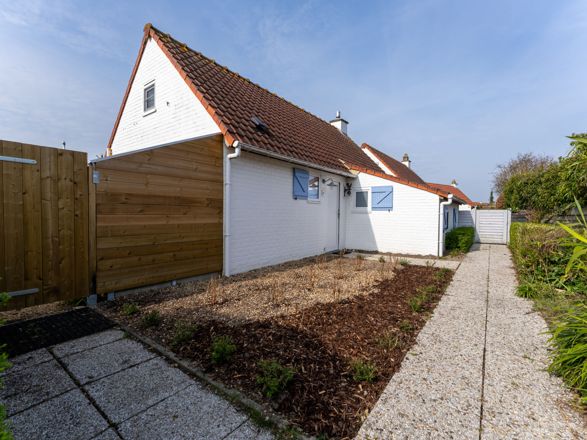 Photo of Alice Blue with airco & shared pool